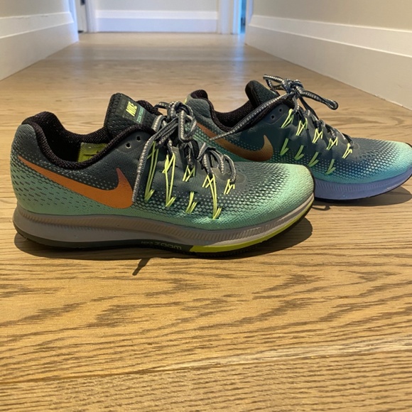Nike Zoom Pegasus 33 - Picture 3 of 4